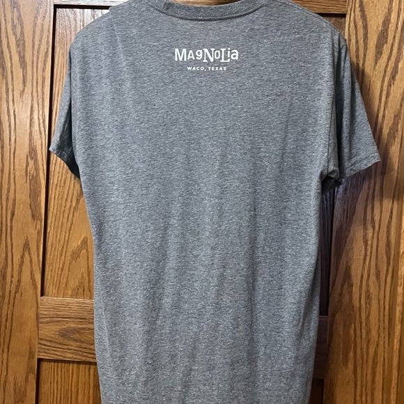 Magnolia Gray Short Sleeve Tee - Picture 2 of 3